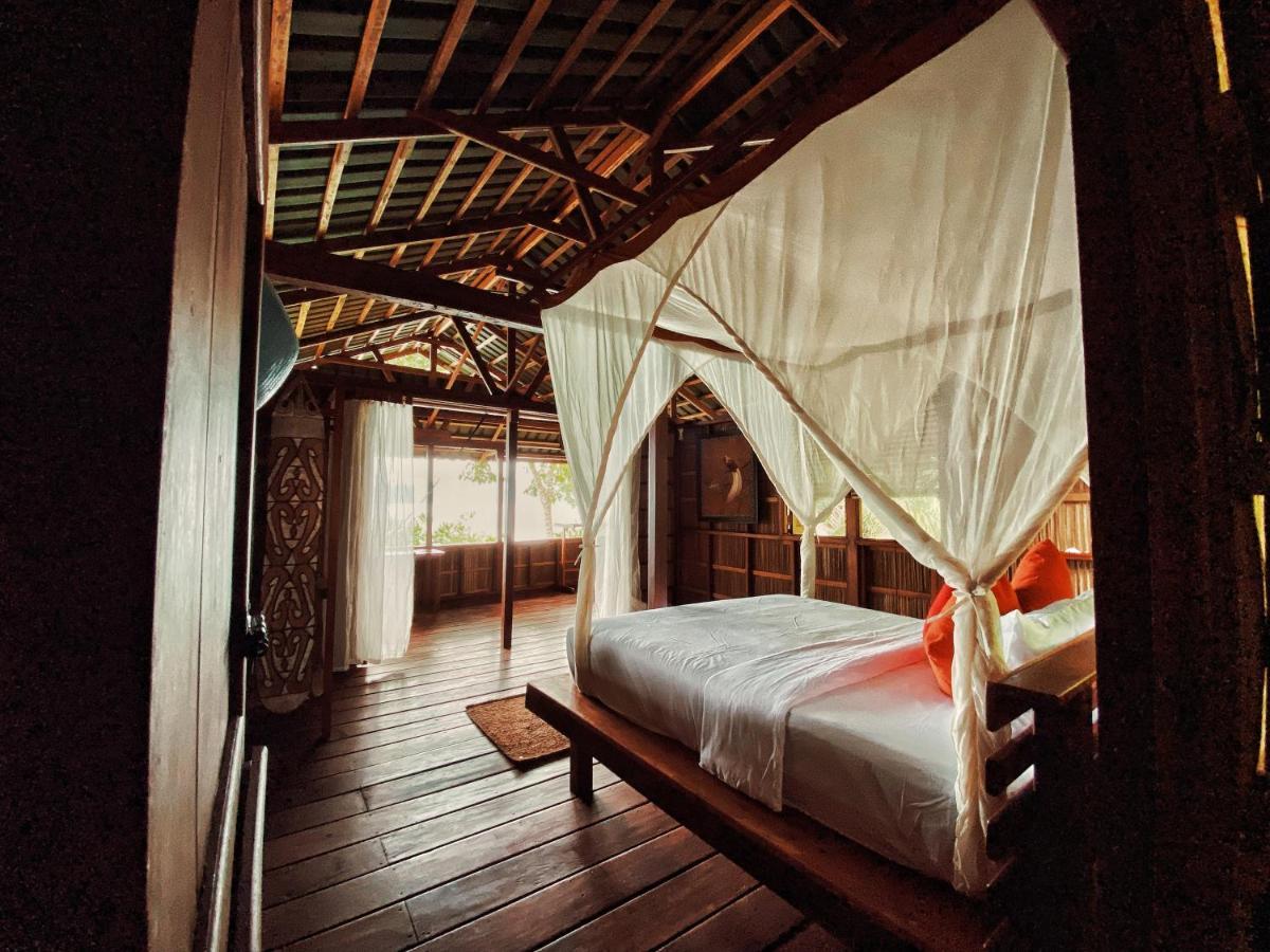 Raja Ampat Eco Lodge Tapokreng エクステリア 写真